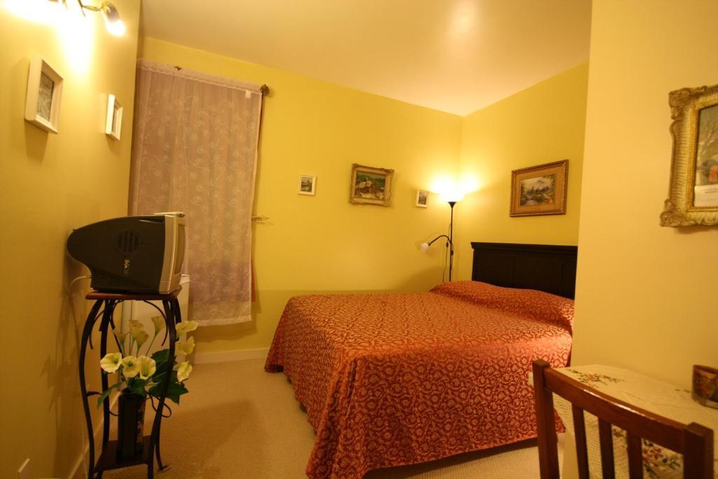 Villa Maria Country Inn Acheson Esterno foto