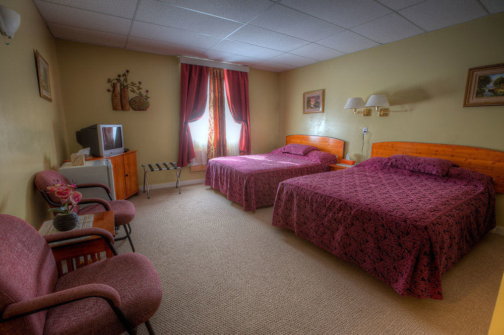 Villa Maria Country Inn Acheson Esterno foto